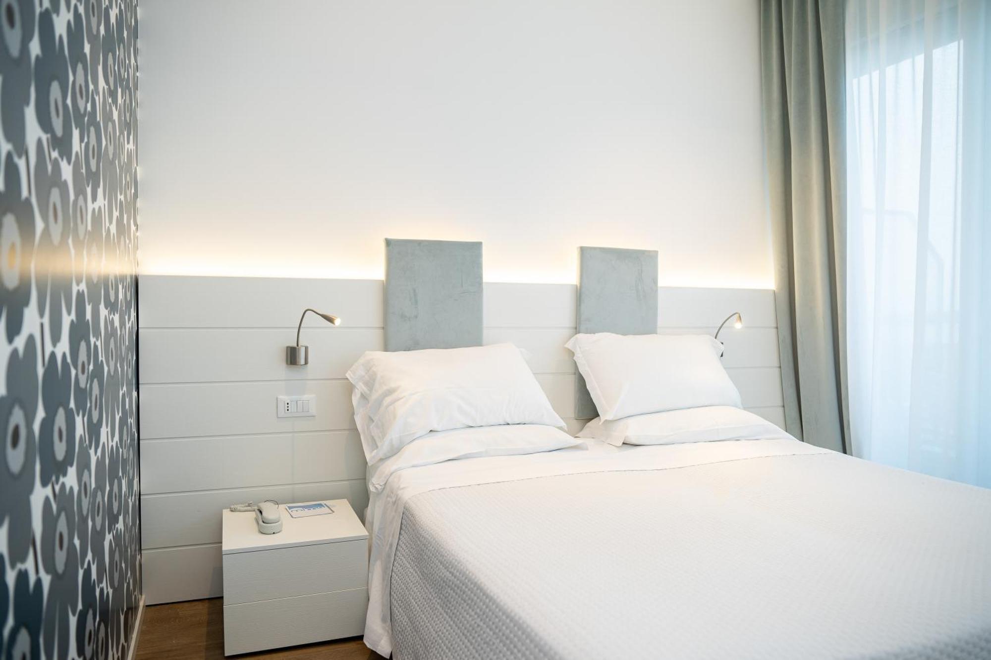 Hotel Majestic Milano Marittima Exterior photo