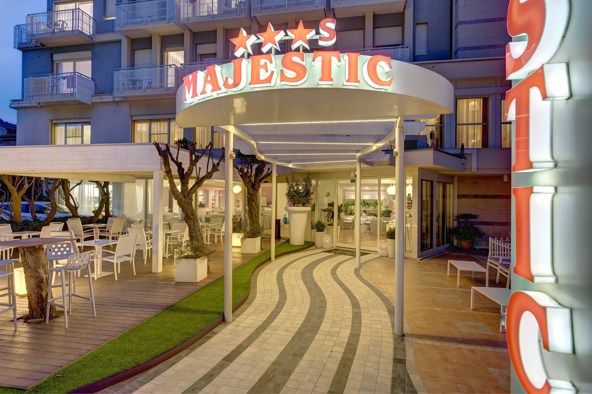 Hotel Majestic Milano Marittima Exterior photo